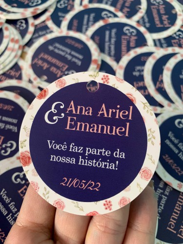 Tag 5x5 cm com Furo – Sem Verniz | Impressão 4×0 (Apenas Frente)