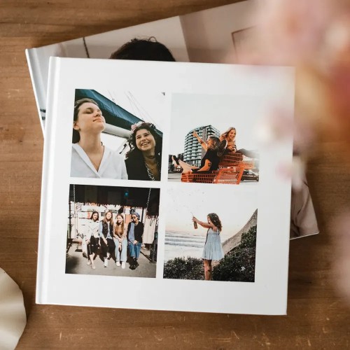 Fotolivro 15x15cm | Capa Dura | 36 páginas