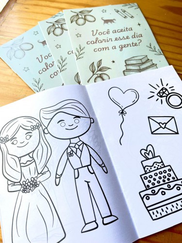 Livreto A5 | Miolo 28 páginas 1x1 (preto e branco)