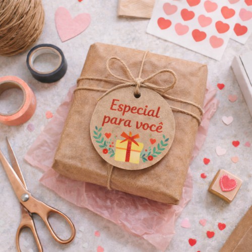 Tag 5x5cm Redonda em Papel Kraft com Furo | 4x0 Impressão Apenas Frente